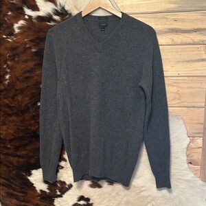 J. Crew Charcoal V-Neck Sweater Size M/Slim